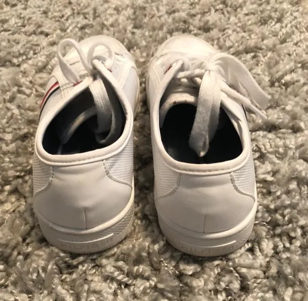 Tommy Hilfiger White Sneakers - Image 4