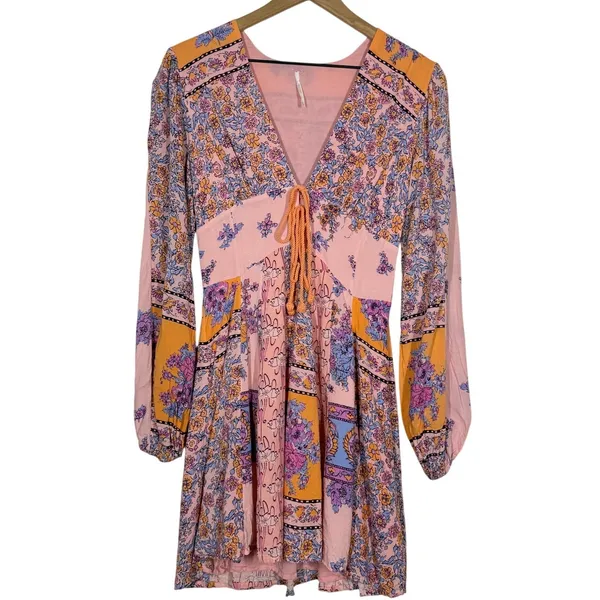 Free People Mixin' It Up Mini Dress XS Pink Orange Paisley V-Neck Boho Hippie - Image 3