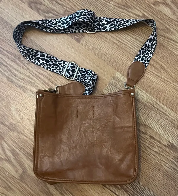 Marley Lilly Tote Bag Crossbody H Monogrammed - Image 5