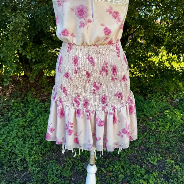 Cider Women’s Floral Halter Shirred Mini Dress‎ Peach Size M Party Cocktail - Image 8