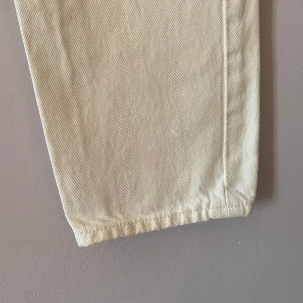 Levi's Wedgie Straight White Jeans Button Fly Preppy Cotton Minimalist size 24 - Image 4
