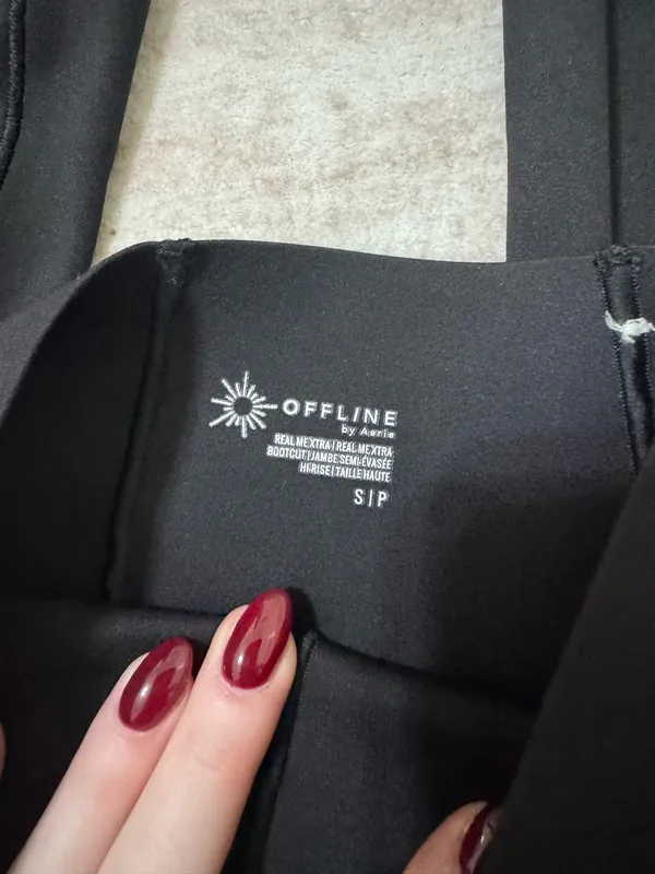 OFFLINE By Aerie Real Me XTRA Hold Up! Pocket Bootcut Legging size small - Image 3