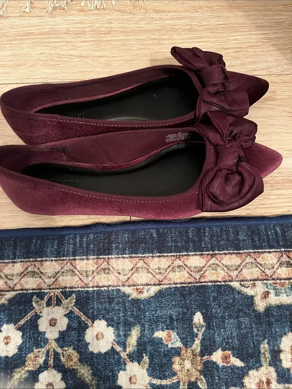 NWOT Bow Pointed Flats in Deep Purple Size 6 - Image 6