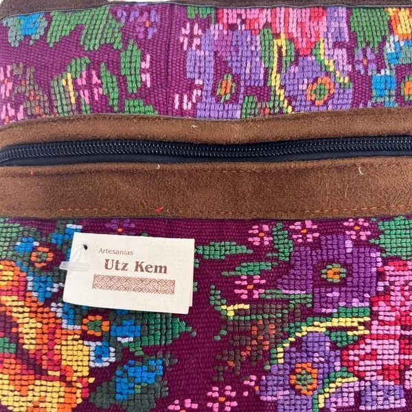 Artesanias Utz Kem Guatemala EMBROIDERED HUIPIL Crossbody Bag - Image 2