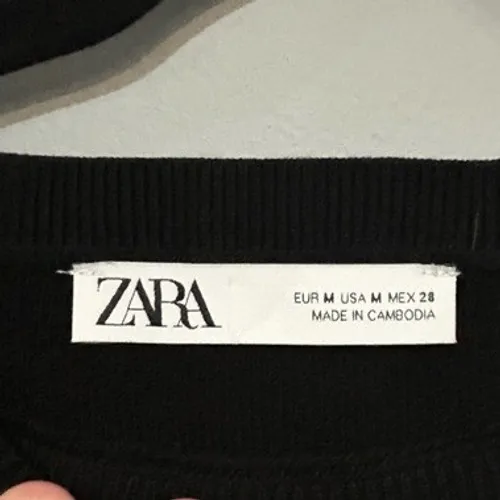 ZARA basic minimalist Black Long Sleeve Crew Neck knit Tunic‎ Top Size Medium - Image 2