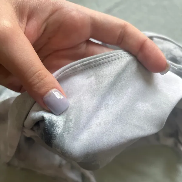 Stylish Gray Women's Top - Image 3