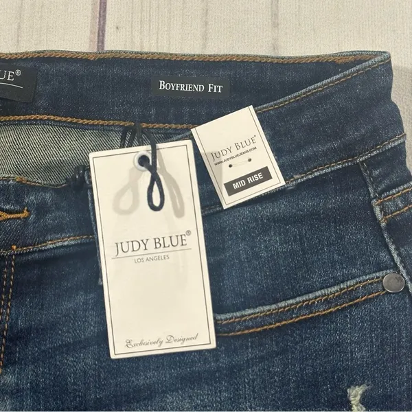 NWT Judy‎ Blue Los Angeles Boyfriend Fit Distressed Jeans Women's 11/30 Stretch - Image 8