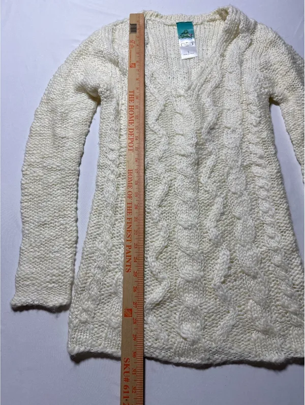 Cozy Cream Cable Knit Sweater - Size L, Wool & Acrylic Blend - Image 3