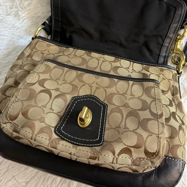 y2k COACH Black Brown Khaki Signature Legacy Flip Turnlock - Image 7