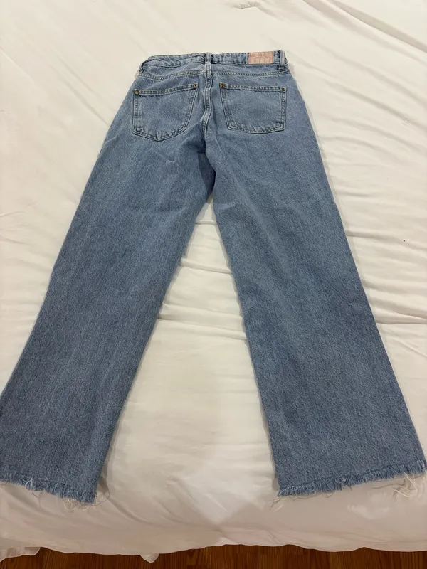 ZARA Jeans High-Rise Straight - Image 2