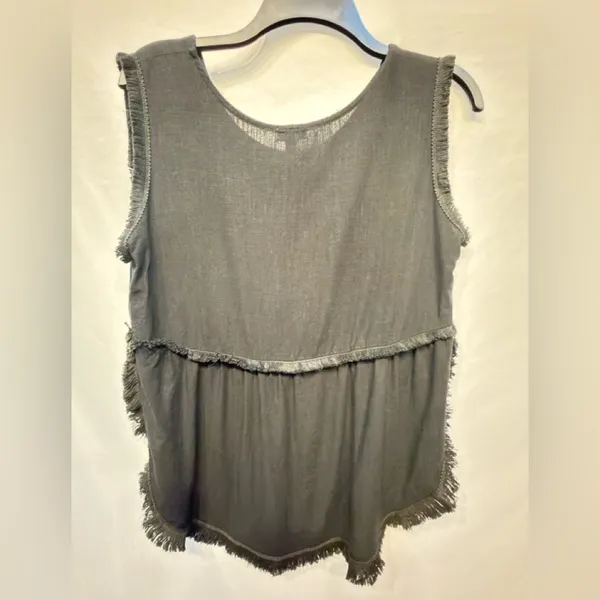 Coco + Carmen Black Sleeveless Fringe Tiered Tank size S/M - Image 8