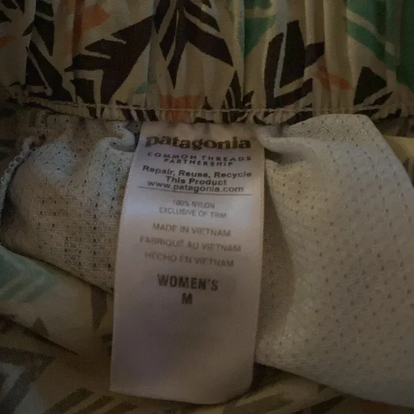 Patagonia Barely Baggy Quiver And Quill Shorts Womens Size Medium Drawstring‎ - Image 4