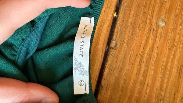 Altar'd State Long Sleeve Top Green - Image 4