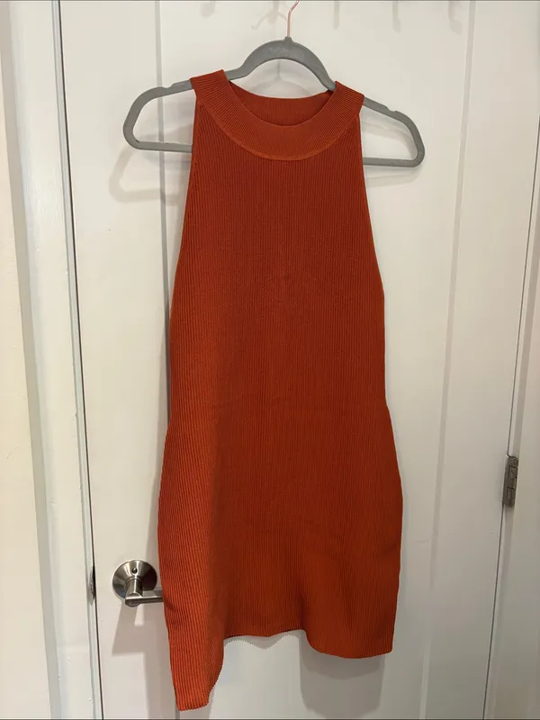 Aritzia Babaton Sculpt Knit Dress - Image 3