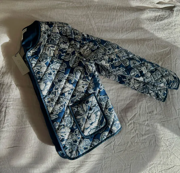 Quilted Jacket Blue Size L - Image 3