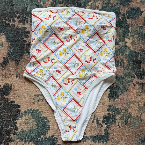 NWT Abercrombie & Fitch Marina Tile Print One Piece Swimsuit in White - XL - Image 5