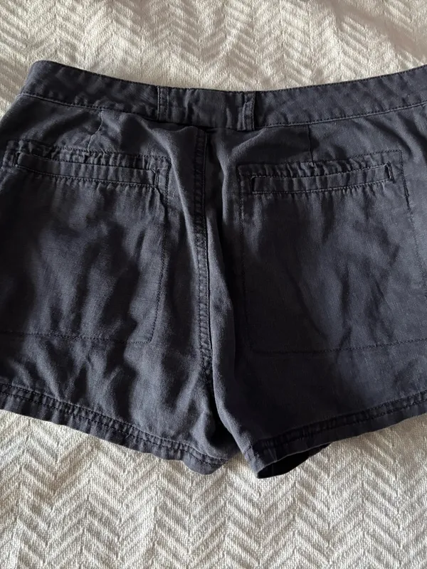 Converse Women's Dark Gray Casual Pleated Shorts - Image 6
