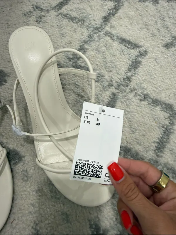 H&M Cream Strappy Knot Sandals for Women - Image 5
