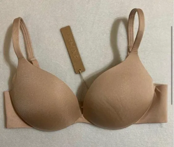 SKIMS Ultimate Push Up Bra 32B - Image 2