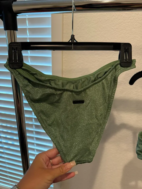 Triangl Bikini - Image 2