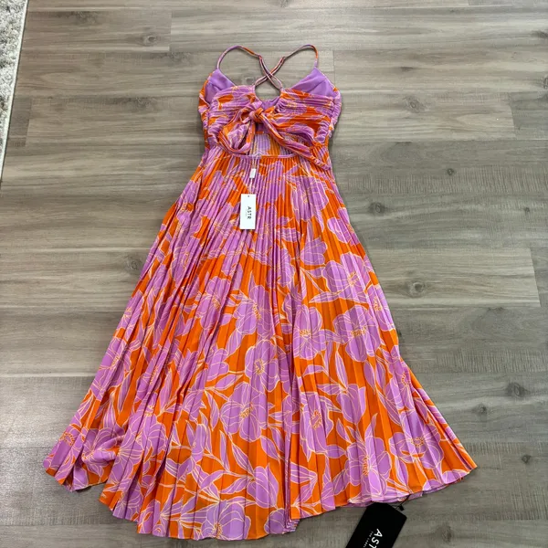 NWT Astr the Label Blythe Plisse Midi Dress Coral Multi Women Size Small - Image 7