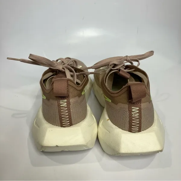 Nike Vista‎ Lite in fossil stone size 8 - Image 6
