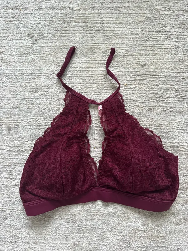 PINK Victoria's Secret Burgundy Lace High-Neck Bralette (Size Small) - Image 3