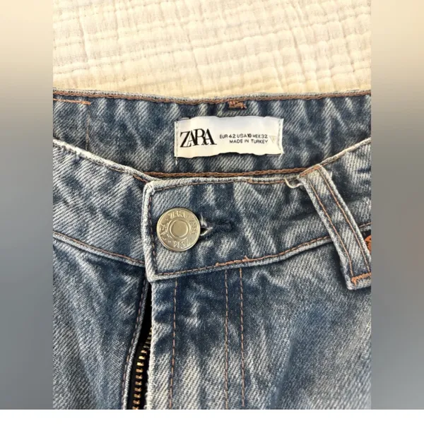 Wide Leg Jeans - Image 3