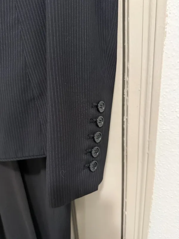 The Limited Women’s Black Pinstripe Suit Set Business Jacket sz 8 Pants sz 12 - Image 2