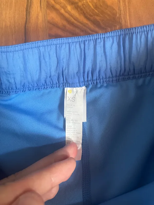Zella athletic shorts - Image 3