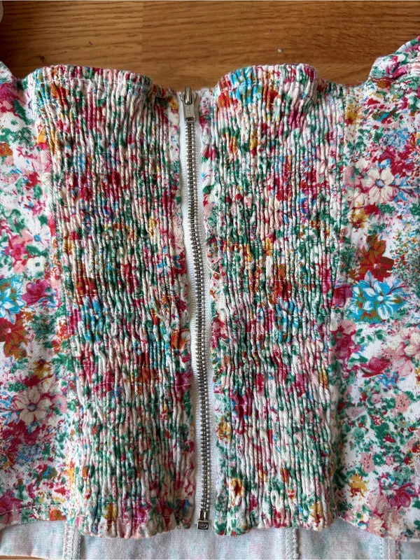 ASTR the Label Floral Puff-Sleeve Cropped Top Size Small - Image 6
