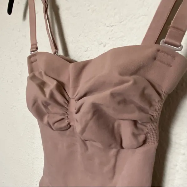NWOT‎ SKIMS Strapless Sculpting Mid Thigh Bodysuit size XS Sienna - Image 6