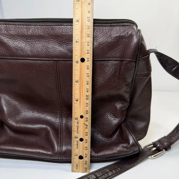Y2K Wilsons Leather Crossbody Bag Womens Medium Brown Classic 90s Off Duty Vtg - Image 6