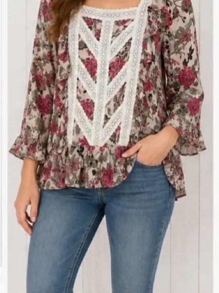 Entro Women's Sz L Floral Lace Boho Cream Pink Bell Sleeve Top - Image 10