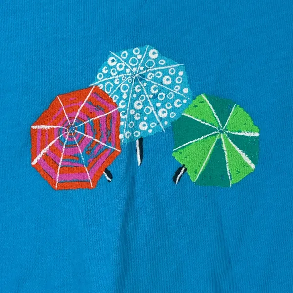 Fresh Produce Womens Scoopy Crew T-Shirt‎ Blue Beach Umbrella Graphic Large NWT - Image 4