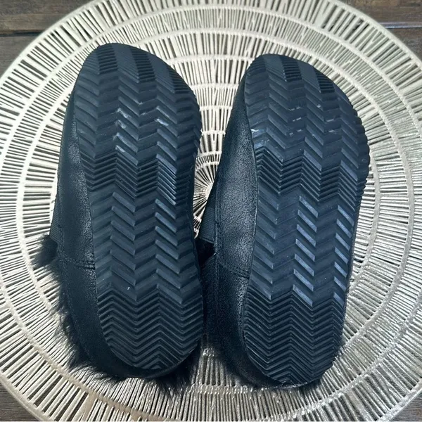Sorel Go - Errand Run Women's Slippers Size 6 Black Leather & Faux‎ Fur EUC - Image 5