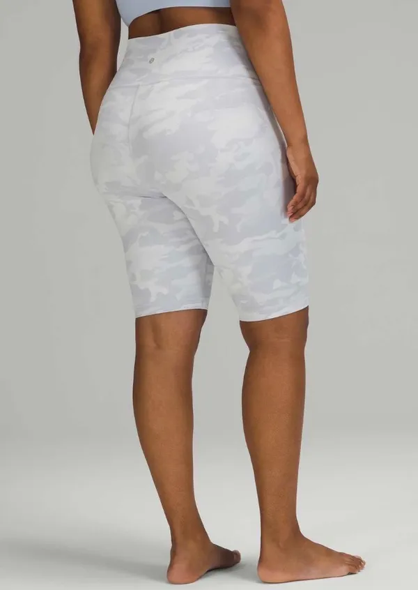 Lululemon Wunder Under Ribbed Shorts - Image 2