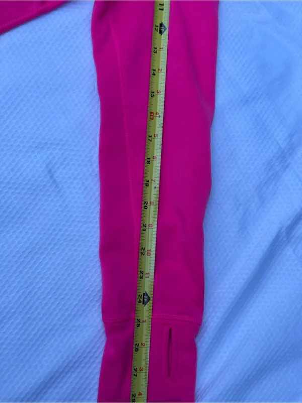 Nike Women's Hot Pink Therma Crew Sweatshirt - Image 4