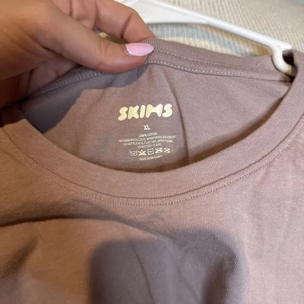 SKIMS Essential Tee Dusty Mauve T-Shirt Women's Size XL - Image 2