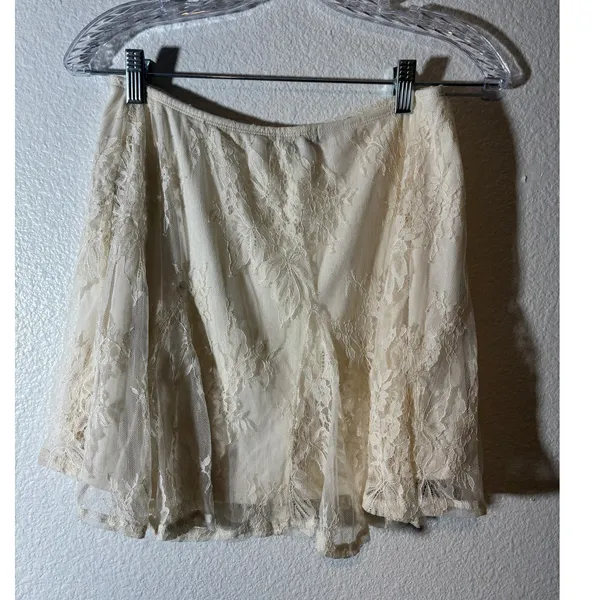 Wild Fable NEW JRs Size S Ivory Lace Godet Mini Skirt Pull-On Elastic Waist - Image 2