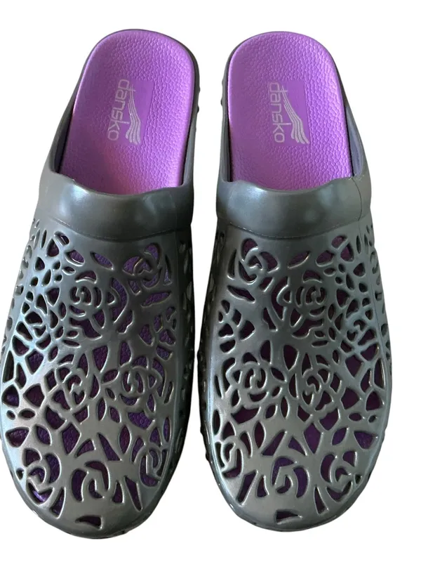Dansko Pippa laser cut wedge clogs grey and purple size 40/9 US - Image 2