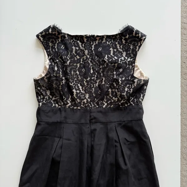 White House Black Market Lace Dress size 14 - Image 7