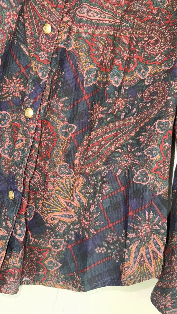 CHAPS Women’s Tshirt Size L ✨ - Image 8