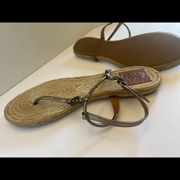 Tory Burch‎ thong sandals - Image 5