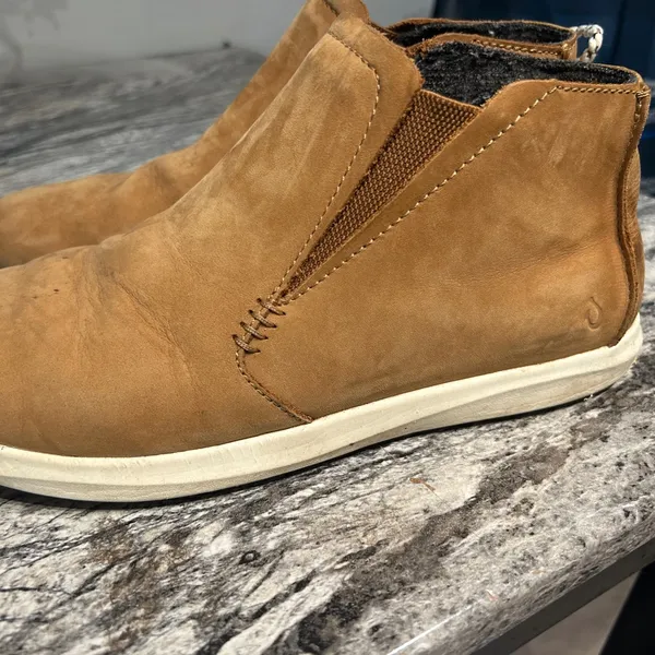 OluKai Women's Tan Suede Ankle Booties - Image 2