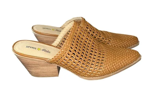 Seven Dials Woven Quinton Mule - Image 2