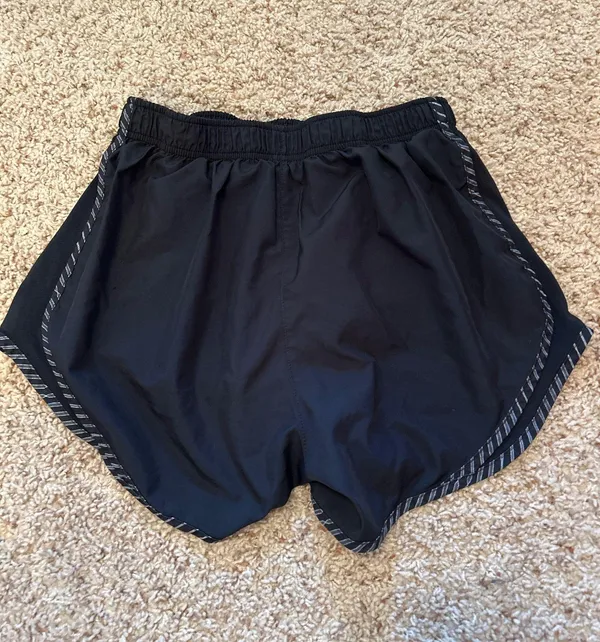 Nike Shorts Dri-Fit - Image 2