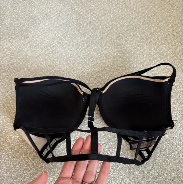 Victoria's Secret Very Sexy Push Up Polka Dot Underwire Bra 34C - Image 4