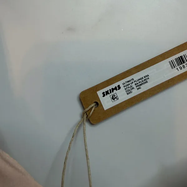NWT Skims Ultimate Push Up Plunge Bra  - Image 5