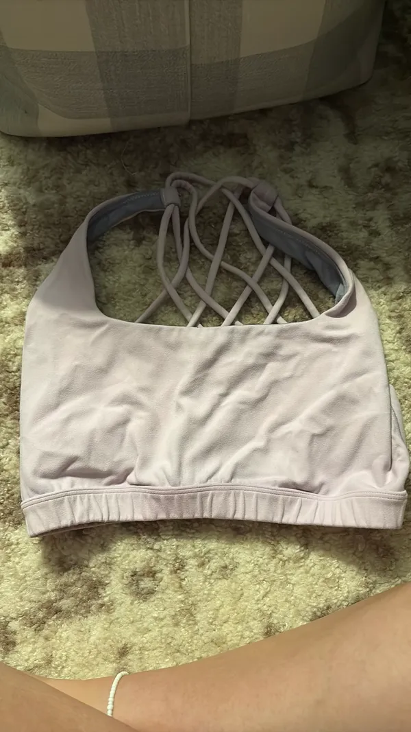 Pink sports bra - Image 2